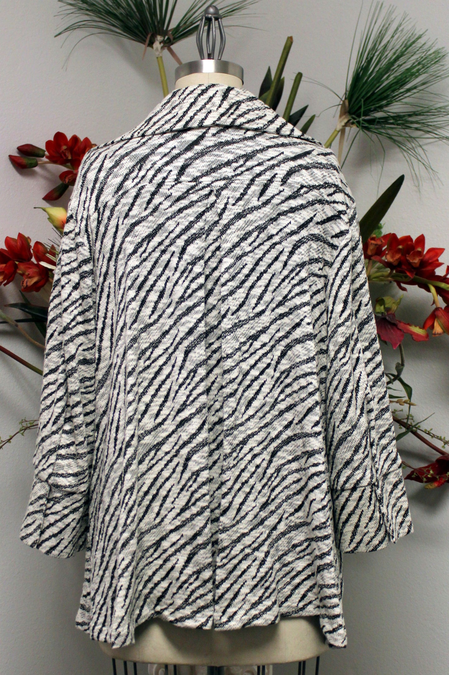 Dashing, High end all weather desiger Zebra Print jacket. 1XL to 3XL. Plus size jacket, Side Pockets
