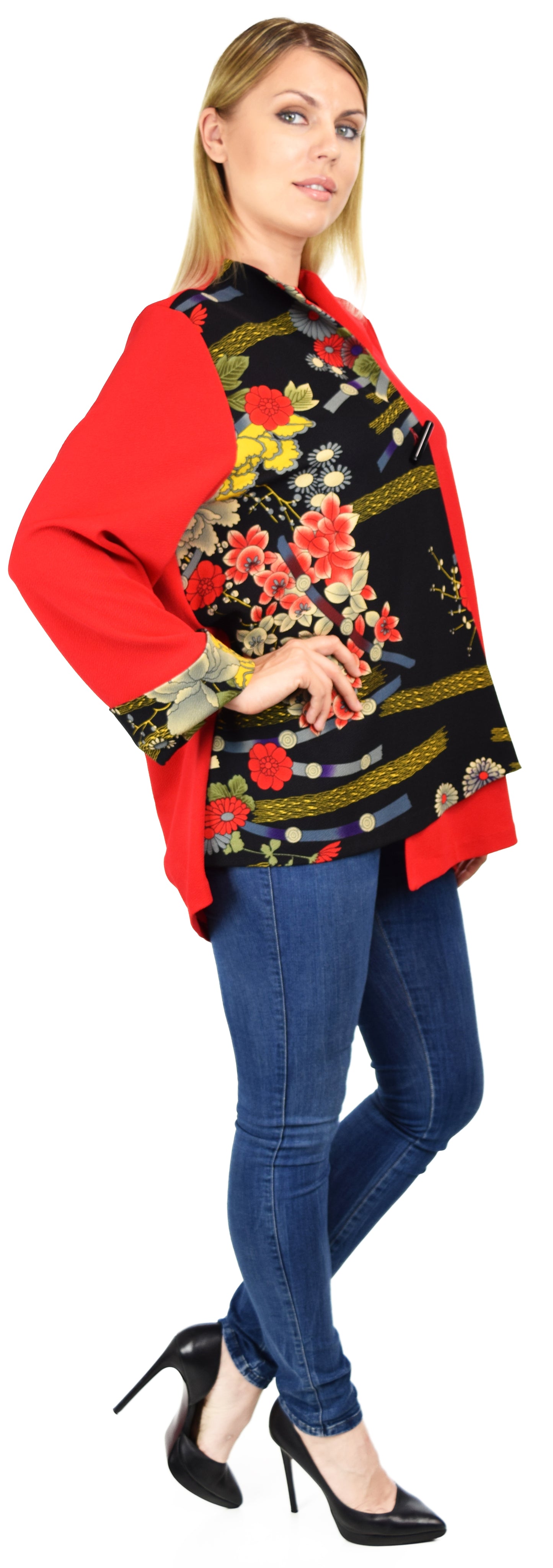 New Travelers Adorable and Chic European cut Jacket Blouse. Small to 2XL
